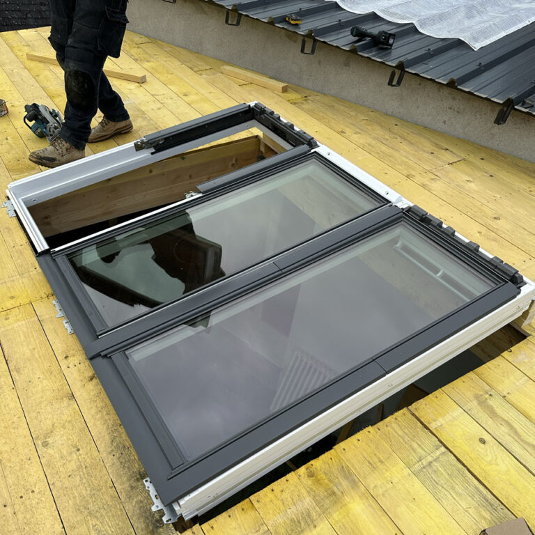 Installation fenêtre de toit Velux